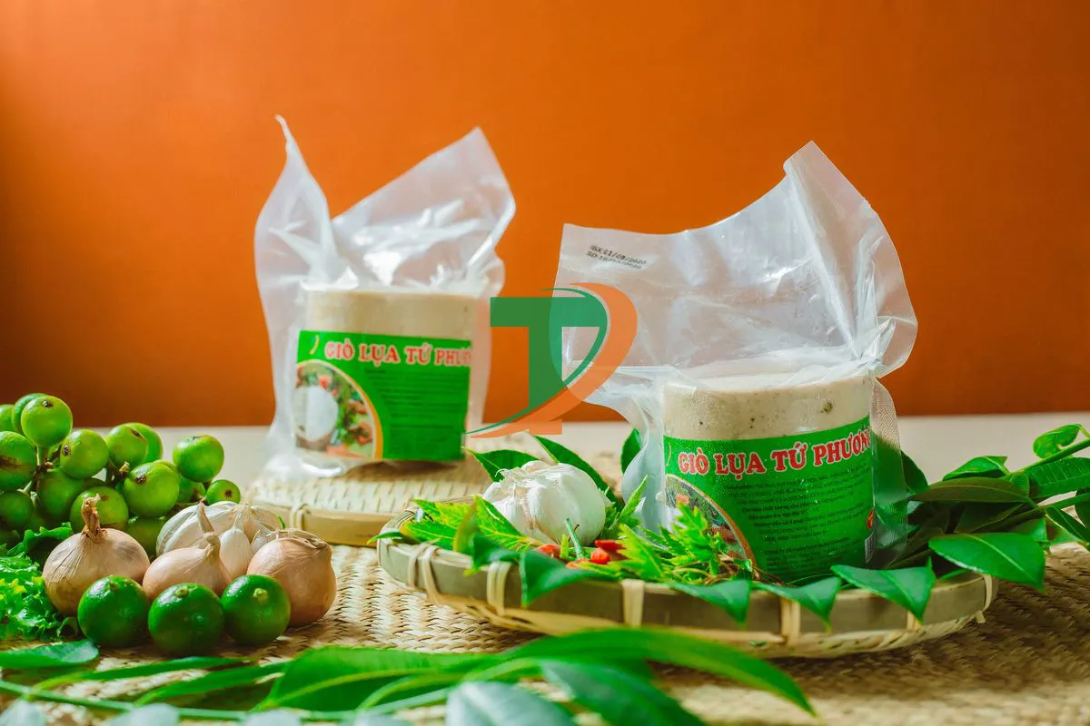 Giò Lụa Tứ Phương